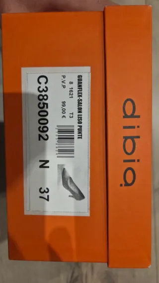 Zapatos de tacón negros