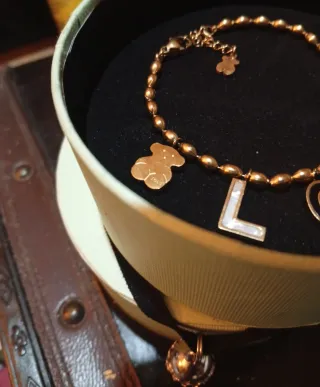 Pulsera Tous LOVE.Nácar, y Negro.Con Ositos Mesh.