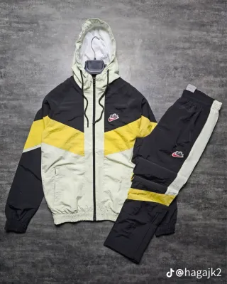 Conjunto Deportivo Nike Negro y Naranja