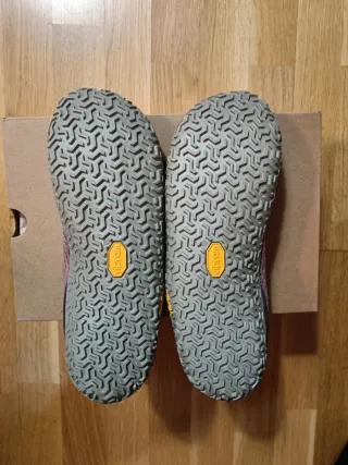 Zapatillas Merrell Vapor Glove 6 Gris/Rosa