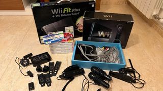 Nintendo Wii + Wii Balance + Controller e Giochi