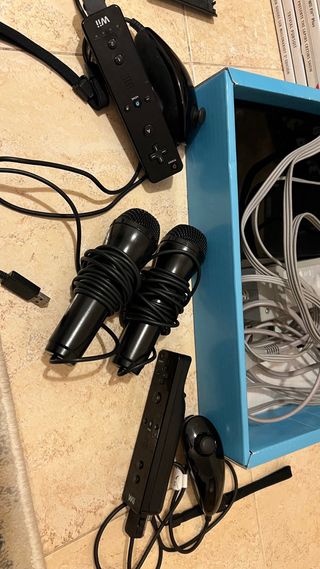 Nintendo Wii + Wii Balance + Controller e Giochi