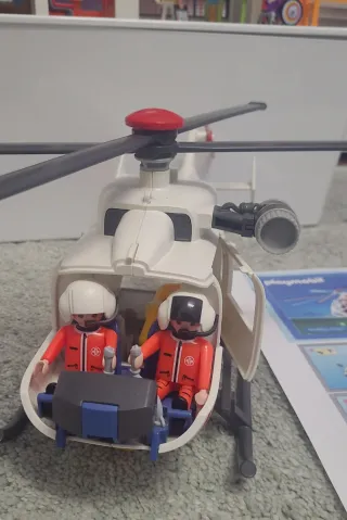 Hospital, Ambulancia y Helicóptero Playmobil