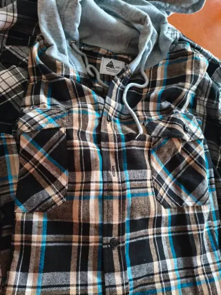 Lote 2 Camisas a Cuadros Una talla XL y otra 2xl