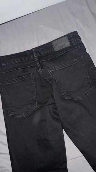 Pantalón Skinny Fit Negro Pull&Bear Talla 38