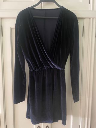 Vestido de terciopelo azul marino