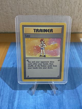 Carta Pokémon: Lass Trainer 25/102 INGLÉS