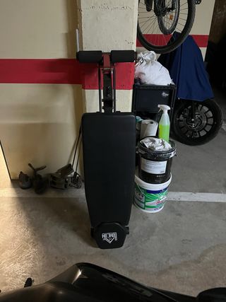 Banco de abdominales y gimnasia