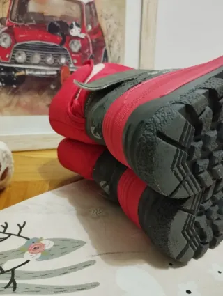 Botas descanso nieve niña de Neak Peak como Nueva.