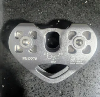 Polea doble EN12278 para deportes de aventura