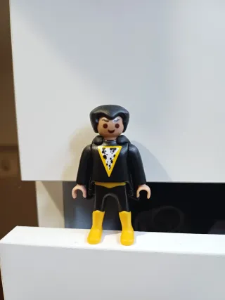 Intercambio Playmobil DC Black Adam Kinder