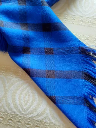 Pañuelo/Bufanda de Lanilla Azul y Negro