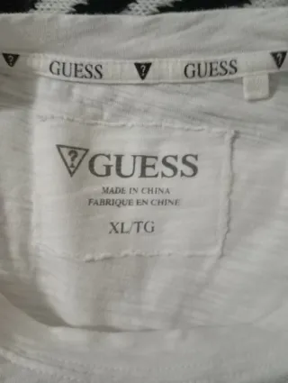 Camiseta Guess Blanca Talla XL