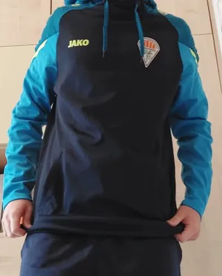 2 sudaderas por 6€