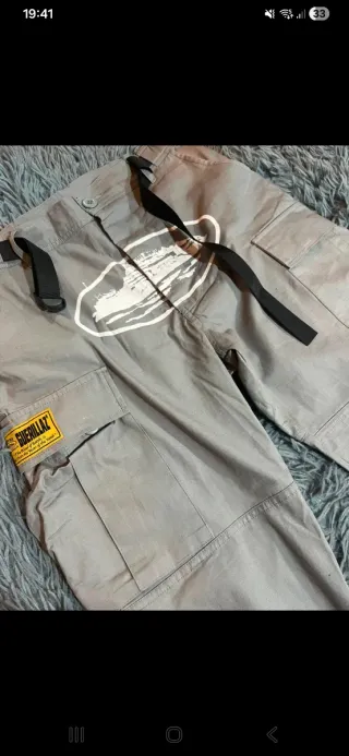 Pantalón Cargo Corteiz Gris
