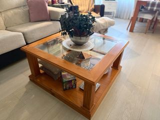 2 mesas gemelas de salón