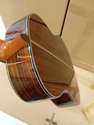 Guitarra Flamenca Antonio de Toledo Palo Santo