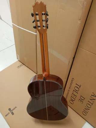 Guitarra Flamenca Antonio de Toledo Palo Santo