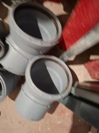 Piezas fontanería PVC