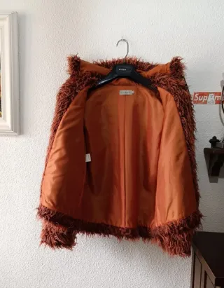Chaquetón como NUEVO pelo marrón/naranja TALLA M