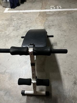 Banco de abdominales y gimnasia