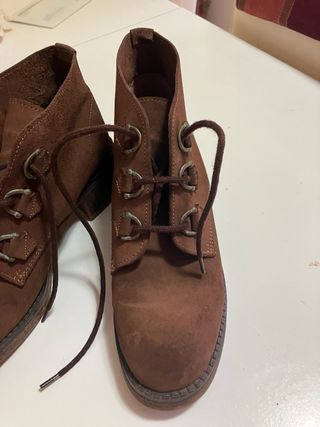 Botines piel vuelta marrones