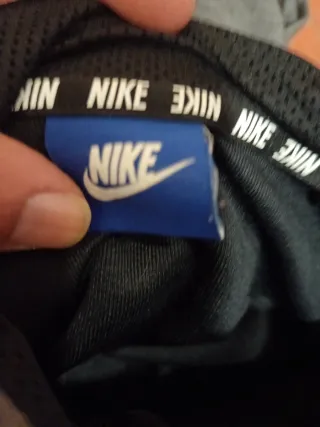 Sudadera Nike Gris y Negra Original