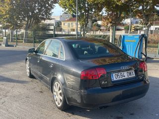 Audi A4 2.0 TDI SLine
