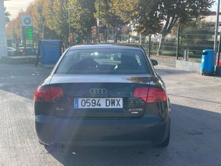 Audi A4 2.0 TDI SLine