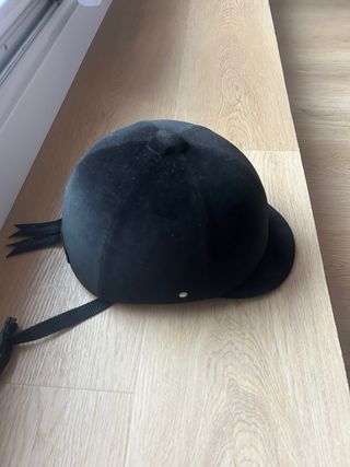 Casco de equitación negro