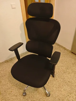 Silla Ergonómica Gaming Negra
