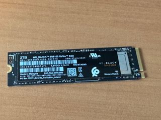 Disco WD Black SN8100 2TB NVMe M.2 PCI 5.0