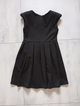 Vestito nero corto con pieghe