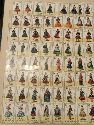 Sellos España - Trajes Regionales