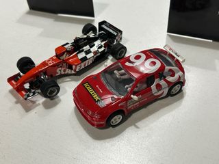 Lote Club Scalextric: 2 Coches + Arco