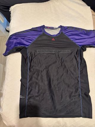 Camiseta Rashguard Gracie Barra Negra y Morada