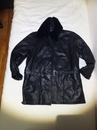 Chaqueta de piel mujer negra