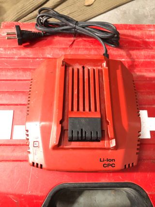 Cargador Hilti Li-Ion CPC