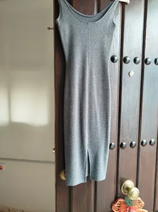 Vestido plateado ajustado