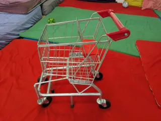 Carro de la compra de juguete