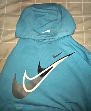 Sudadera Nike con capucha azul