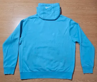 Sudadera Nike con capucha