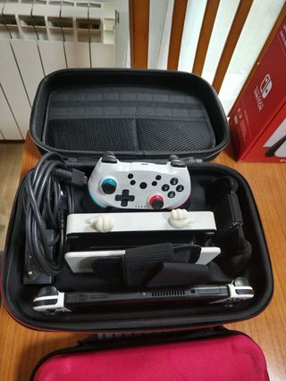 Nintendo Switch OLED Bianca - Come Nuova