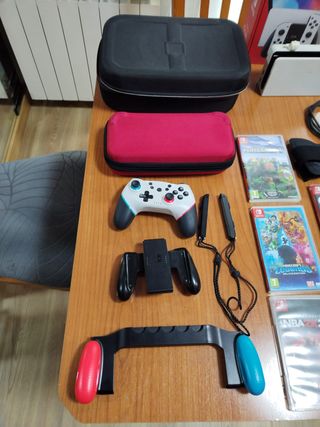 Nintendo Switch OLED Bianca - Come Nuova