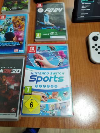 Nintendo Switch OLED Bianca - Come Nuova