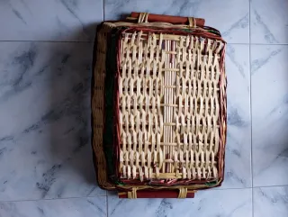 Cesto rettangolare vimini con manici legno