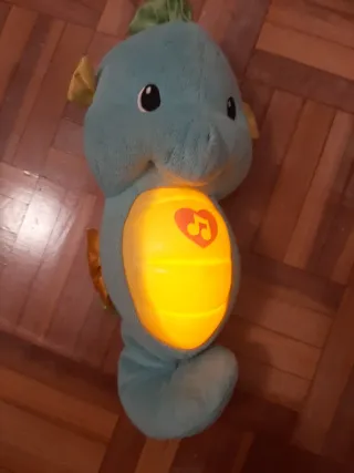 Caballito de mar musical y luminoso. Gusiluz