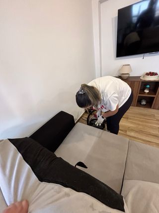 Limpieza de Sofás,Colchones,Alfombras , sillas .