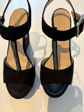 Sandalias Unisa Ante Negro Talla 37