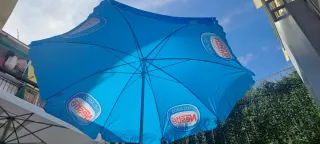 Parasol grande azul
